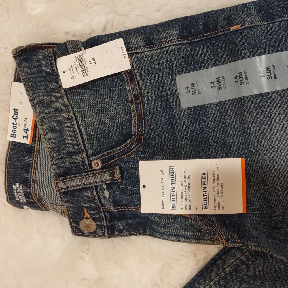 NEW Old Navy Boot Cut Jeans - Picture 14 of 16
